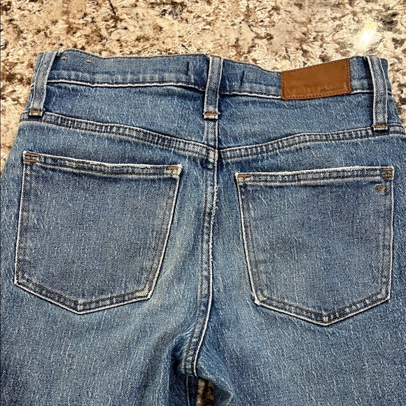 Madewell Classic Blue Straight Leg Jeans - Picture 10 of 15